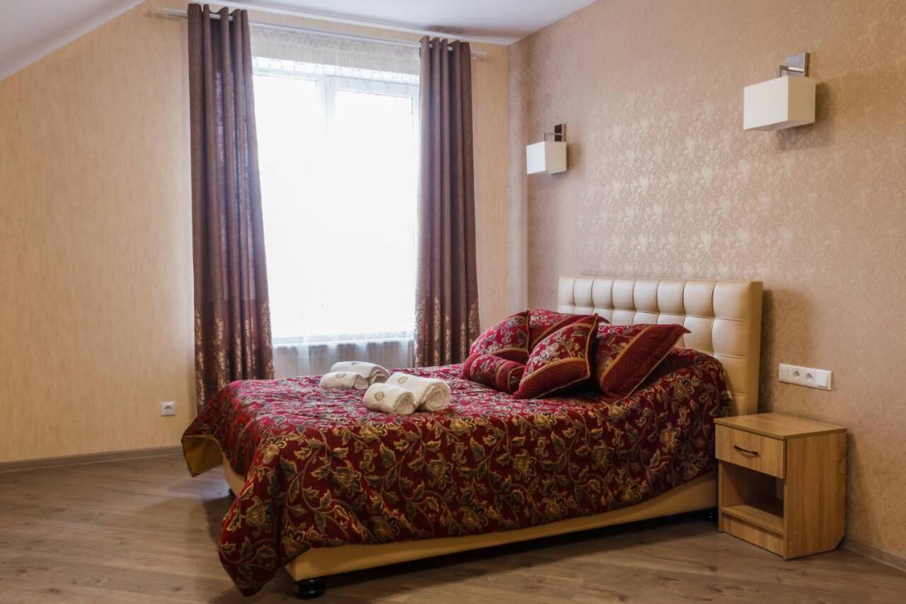 Hotel Hostynnyy Dvir Stryi Exterior foto